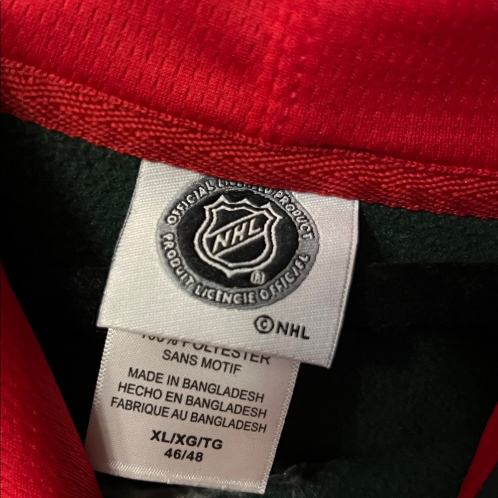 NHL Minnesota Wild Green and Red Hoodie - Picture 2 of 3